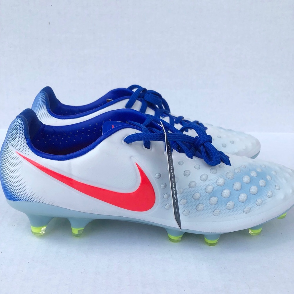 Nike Magista Opus II FG Soccer Cleat | Womens 7.5